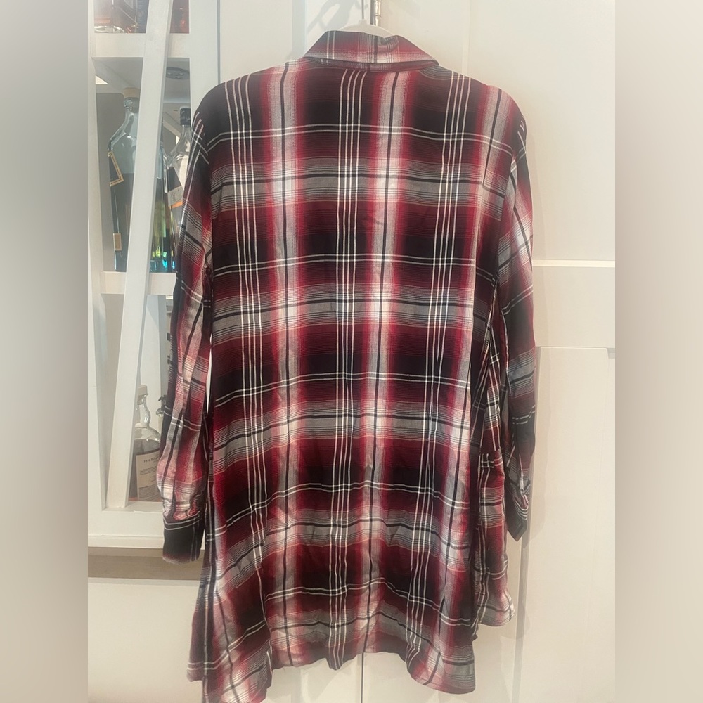 Beautiful red plaid top, would be perfect with leggings